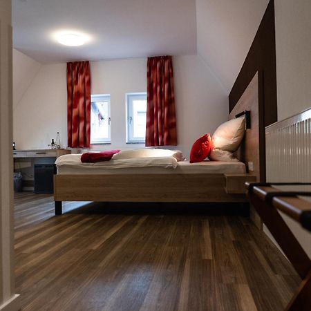 Altstadthotel Wilde Rose Eppingen Dış mekan fotoğraf