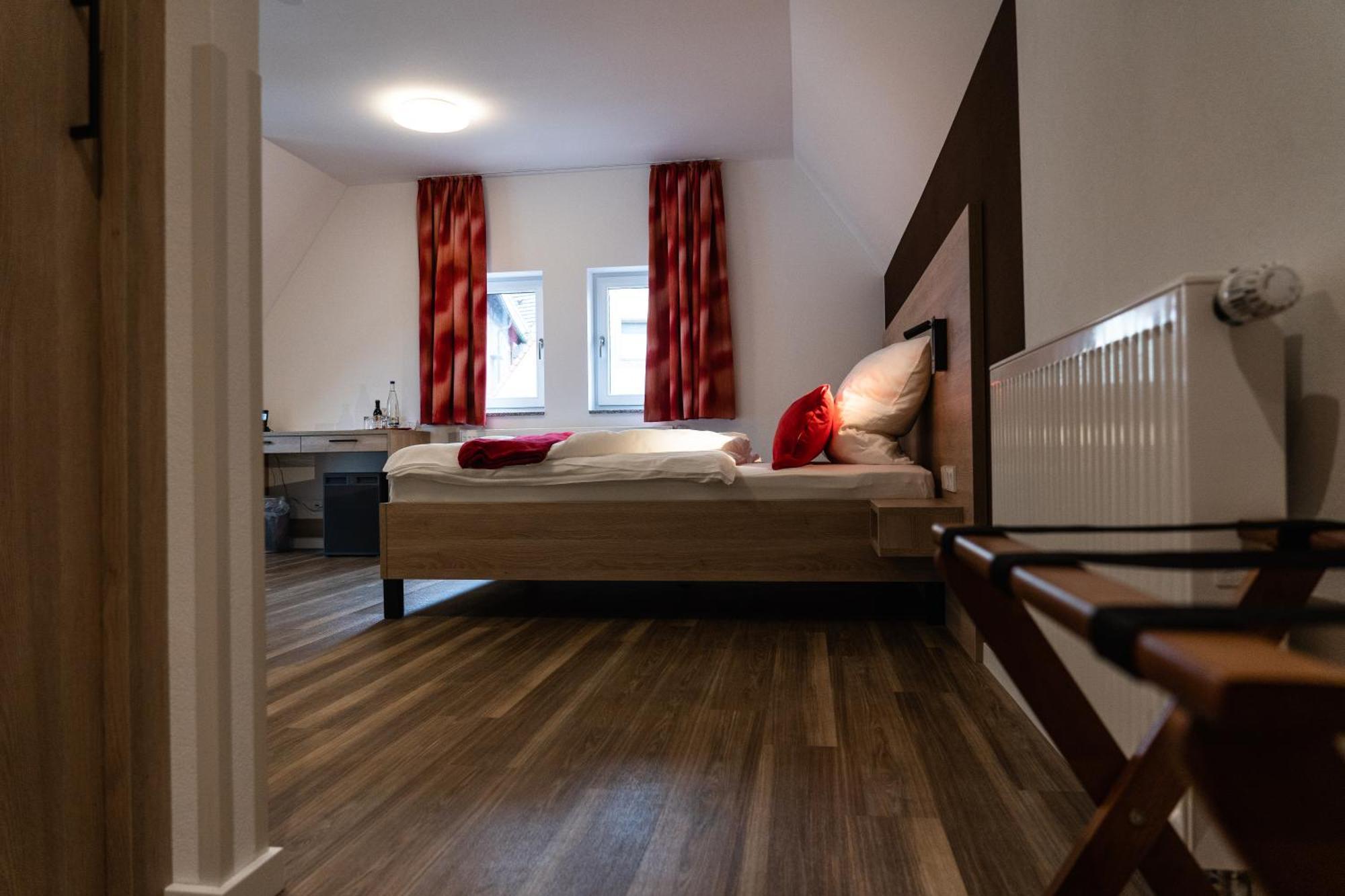 Altstadthotel Wilde Rose Eppingen Dış mekan fotoğraf